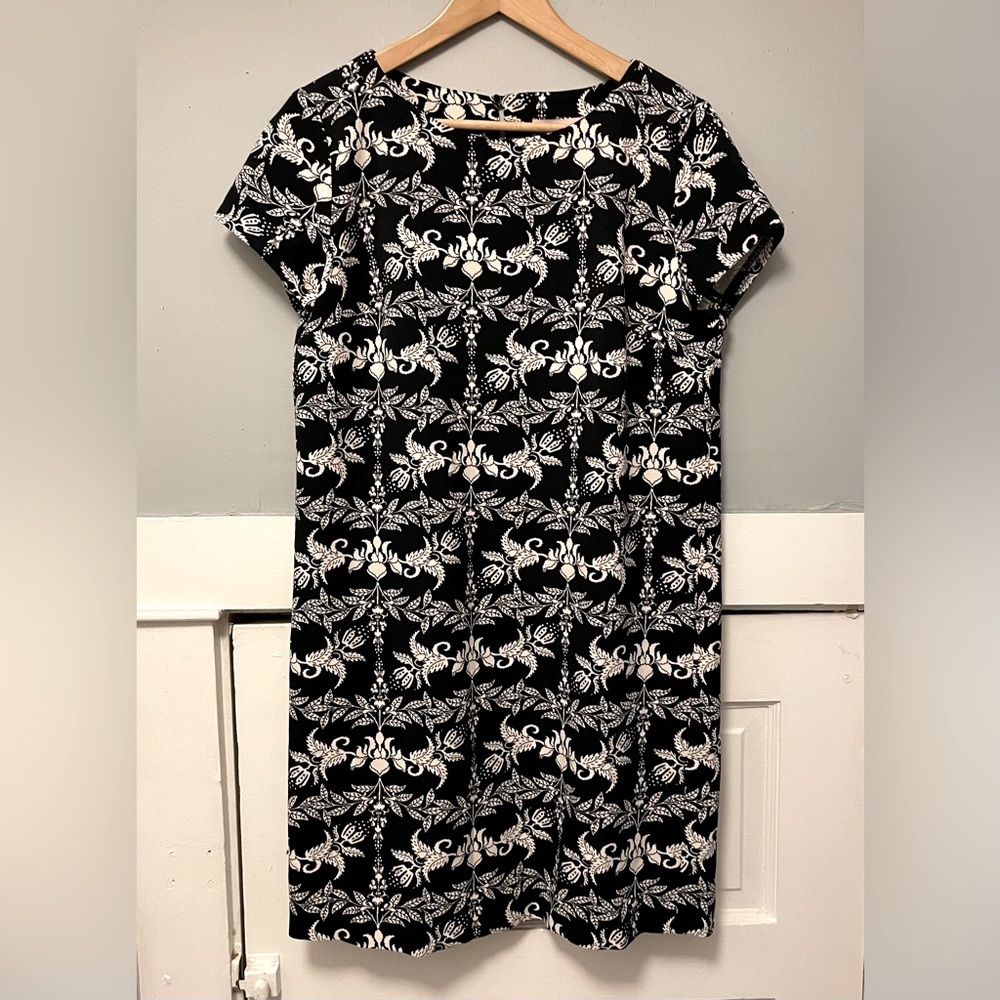 Damask Pattern Shift Dress